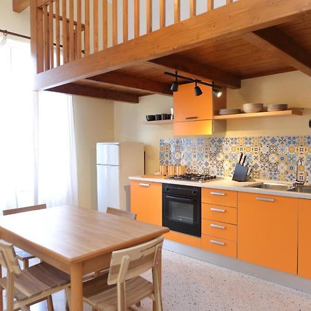 Sunny Flat - Self Apartments Чефалу Екстериор снимка